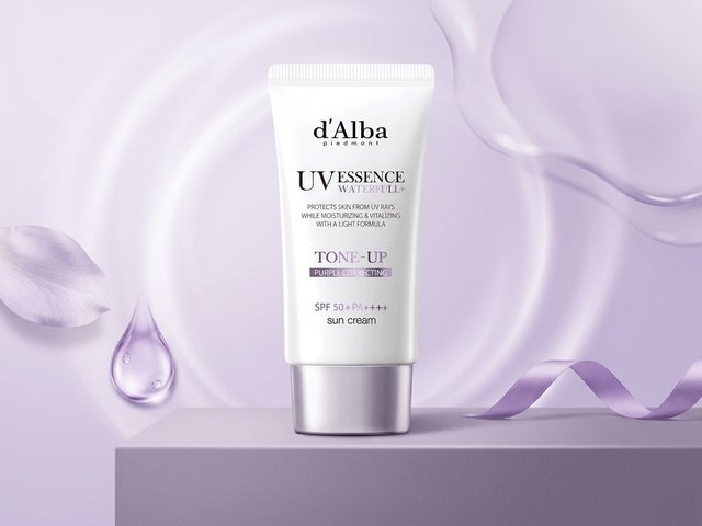 Kem Chống Nắng d'Alba Nâng Tông Tím Hiệu Chỉnh Sắc Da 50ml