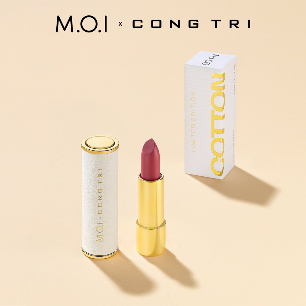 Son Thỏi M.O.I x CONG TRI thiết kế vỏ ngoài làm bằng chất liệu da, khiến visual thỏi son được nâng cấp, trở nên sang chảnh, quý phái hơn vài lần.