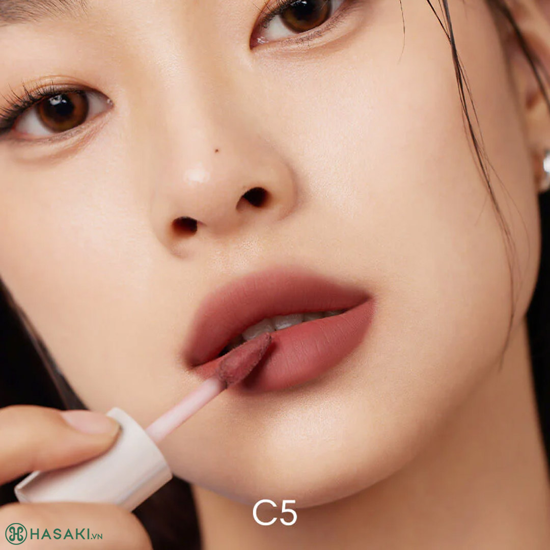 Sản phẩm Son Kem Bùn Into You Customized Airy Lip Mud - C5 Hồng Đất 1.8g hiện đã có mặt tại Hasaki