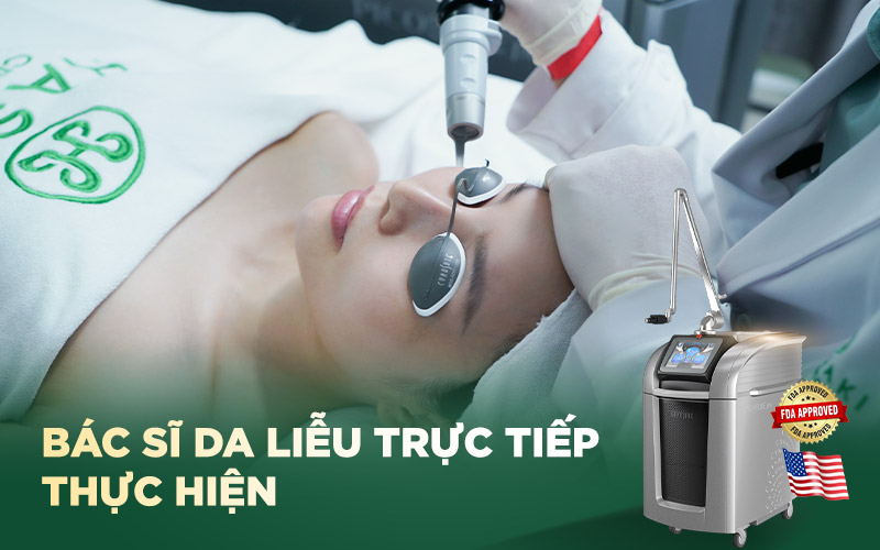 Bác sĩ Hasaki Clinic trực tiếp điều trị với công nghệ Laser Pico Pro